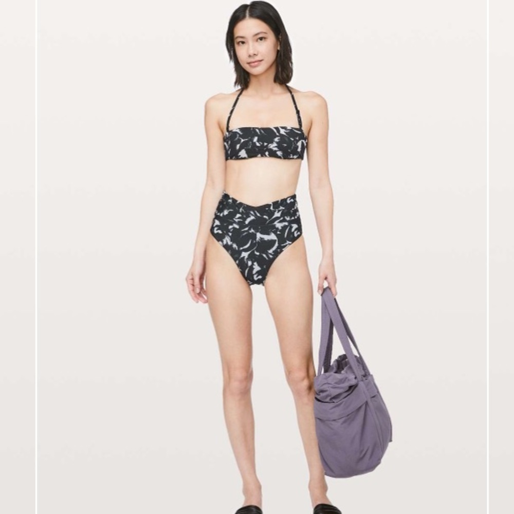 Lululemon Reversible Coastal Call Bikini Top - Picture 5 of 7